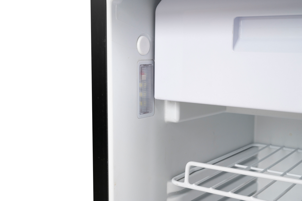 Alpicool CR50X Compressor Fridge Freezer - LG Compressor internal close up showing freezer door