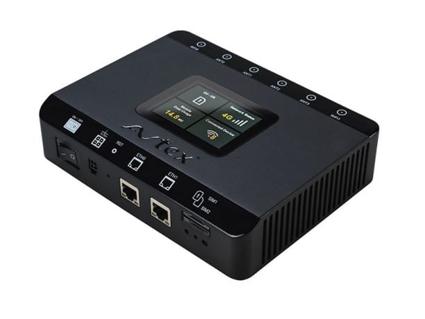 Avtex AMR104X 4G Dual SIM Mobile WiFi Router & Antenna - product image, showing side view of router
