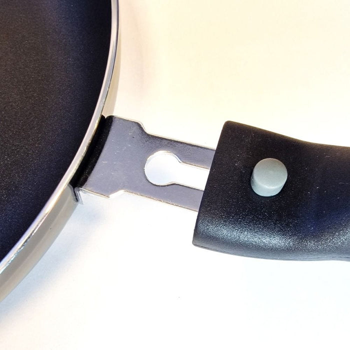 Outdoor Revolution Yasu Frying Pan – 24cm Induction Compatible - product image, showing handle attachment