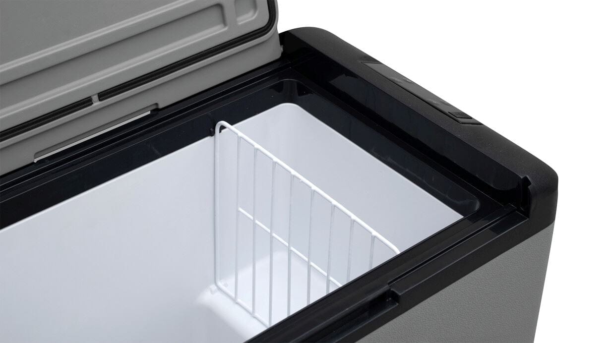 Outwell Arctic Chill 50 Compressor Cooler - product image, close-up of product interior divider