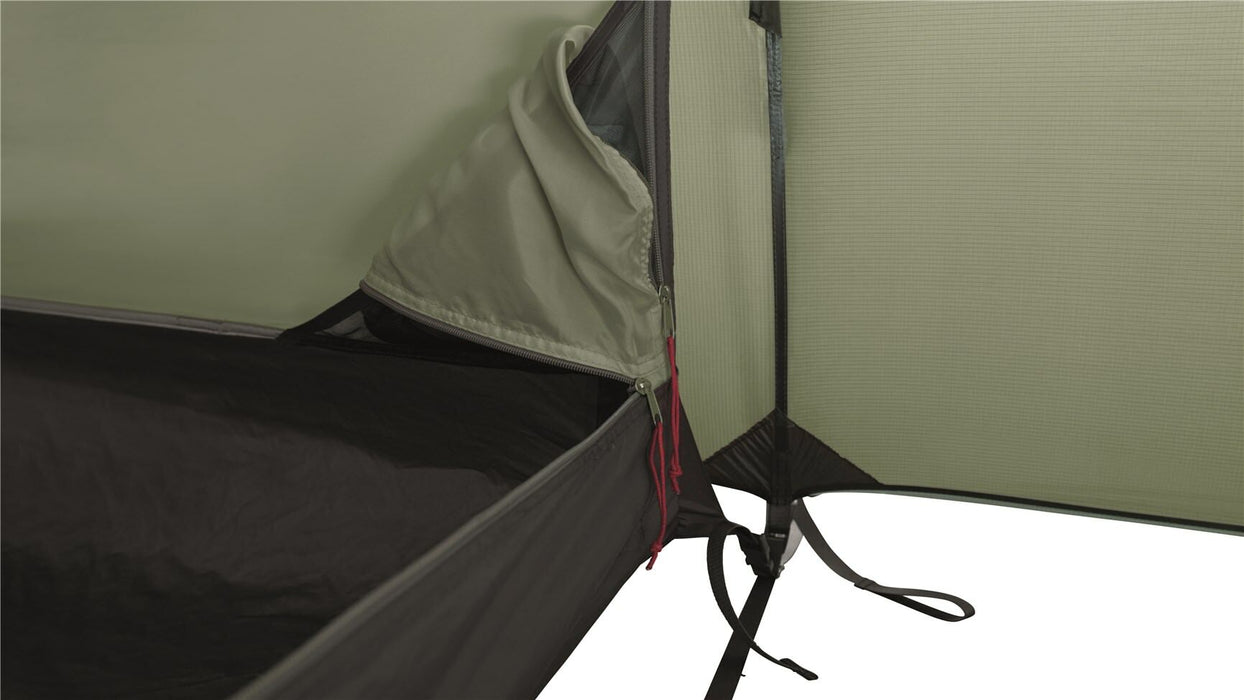Robens Nordic Lynx 4 Tent - 4 Season Tunnel Tent feature image of tent connections between inner and outer