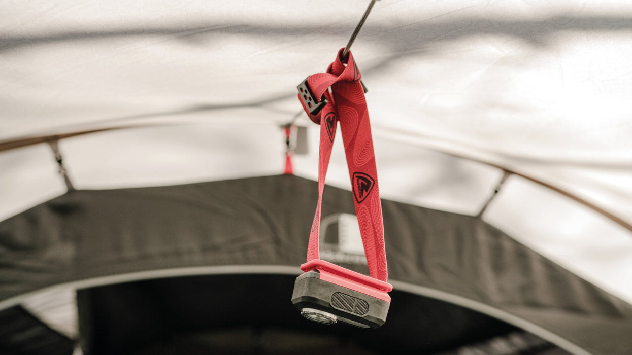 Robens Tent Eagle Rock 6 + 2XP Aluminium Poled Tunnel Tent feature image of hanging rail with head torch tied on
