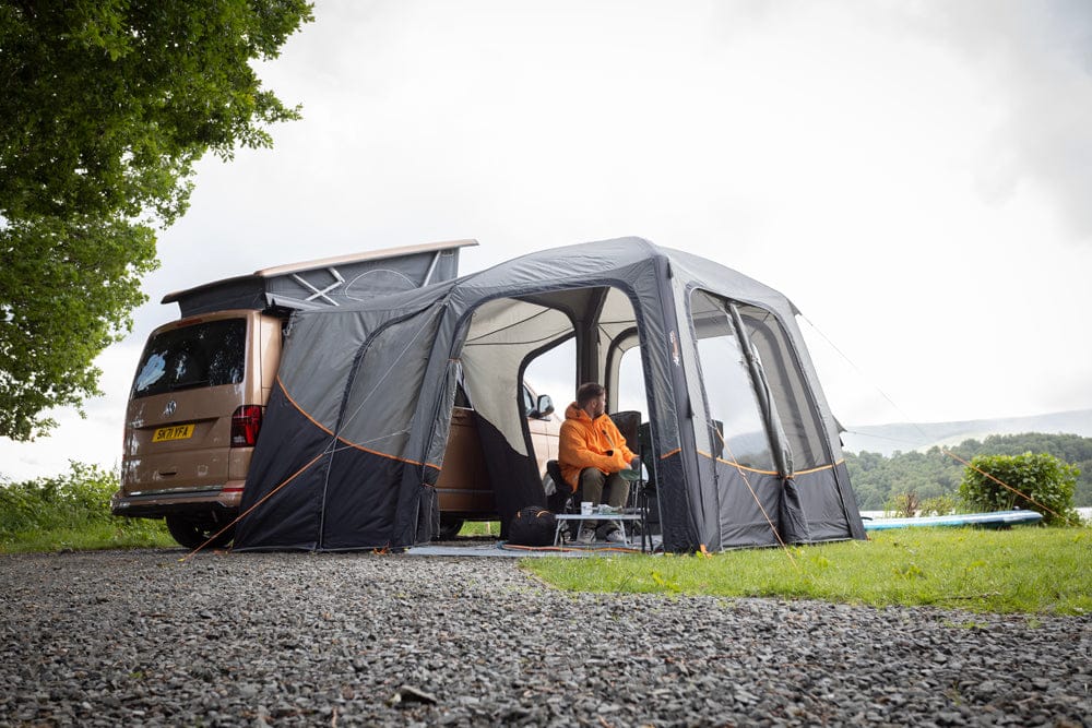 Vango Tailgate AirHub II Low Drive Away Awning - lifestyle image