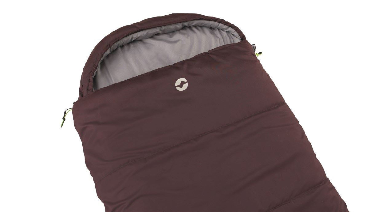 Outwell Campion Lux Sleeping Bag - Aubergine feature image of hood zipped up 